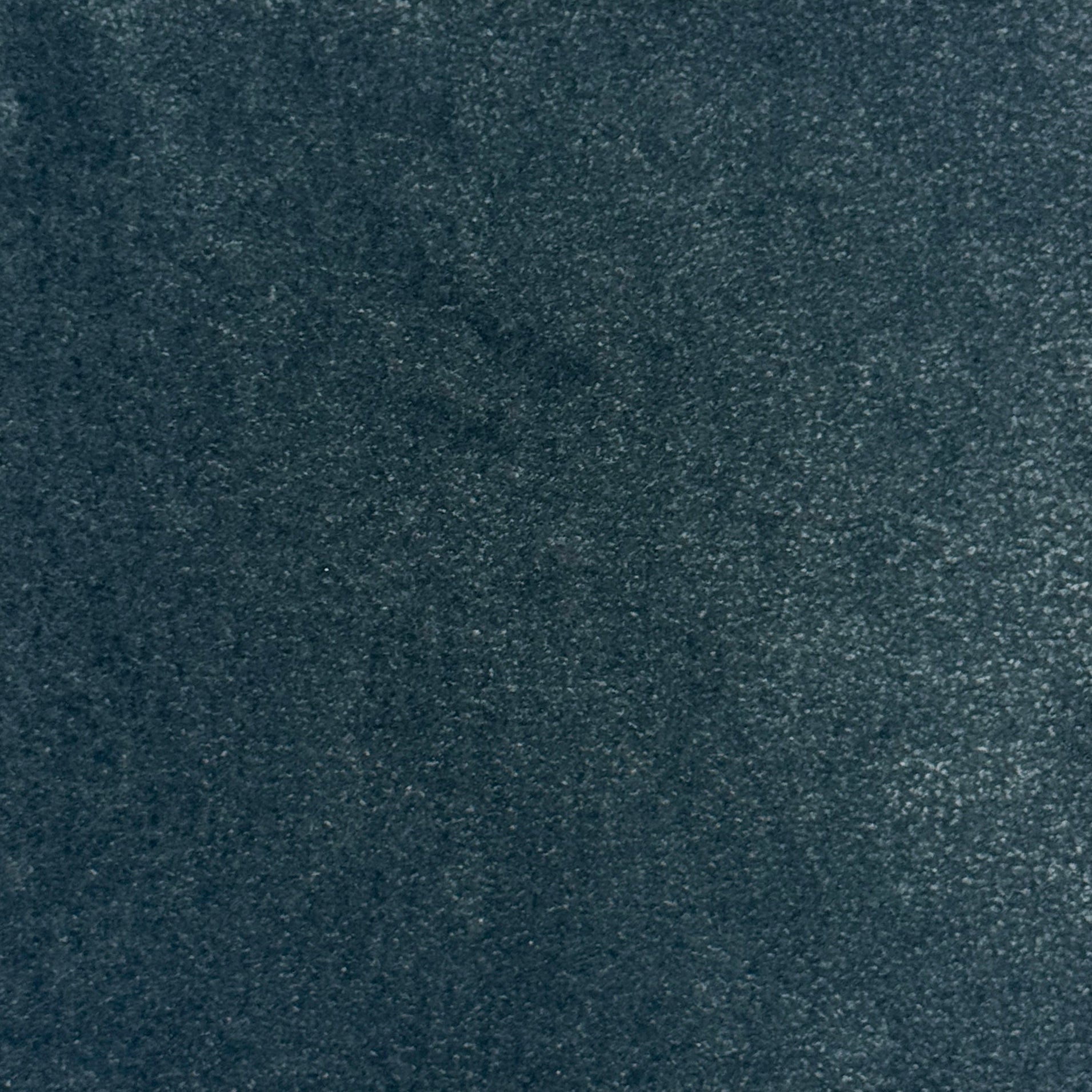 Handtufted rug in solid teal cut pile