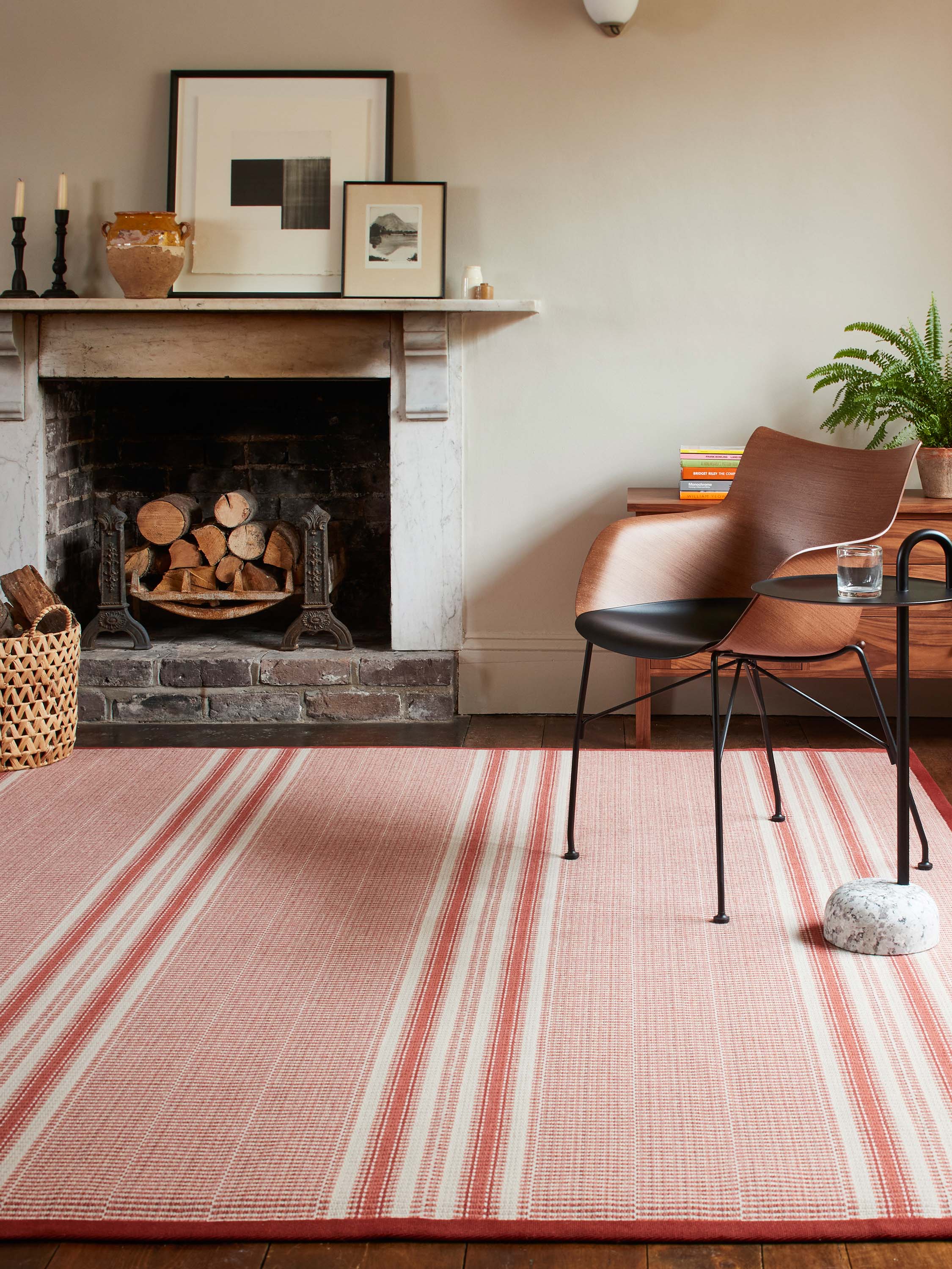 Striped flatweave runner in red  
