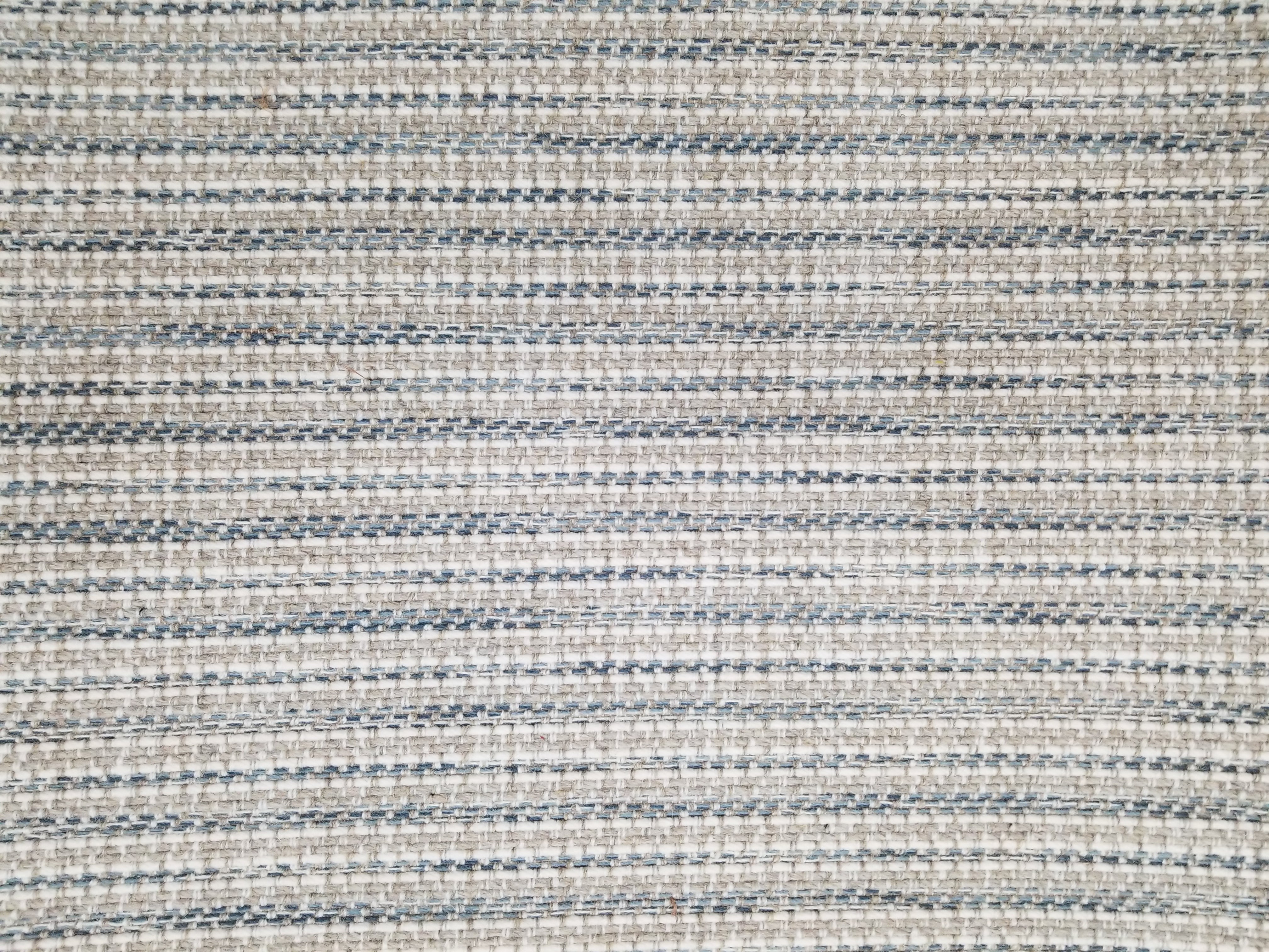 Berlin rug in striped design in blue and grey