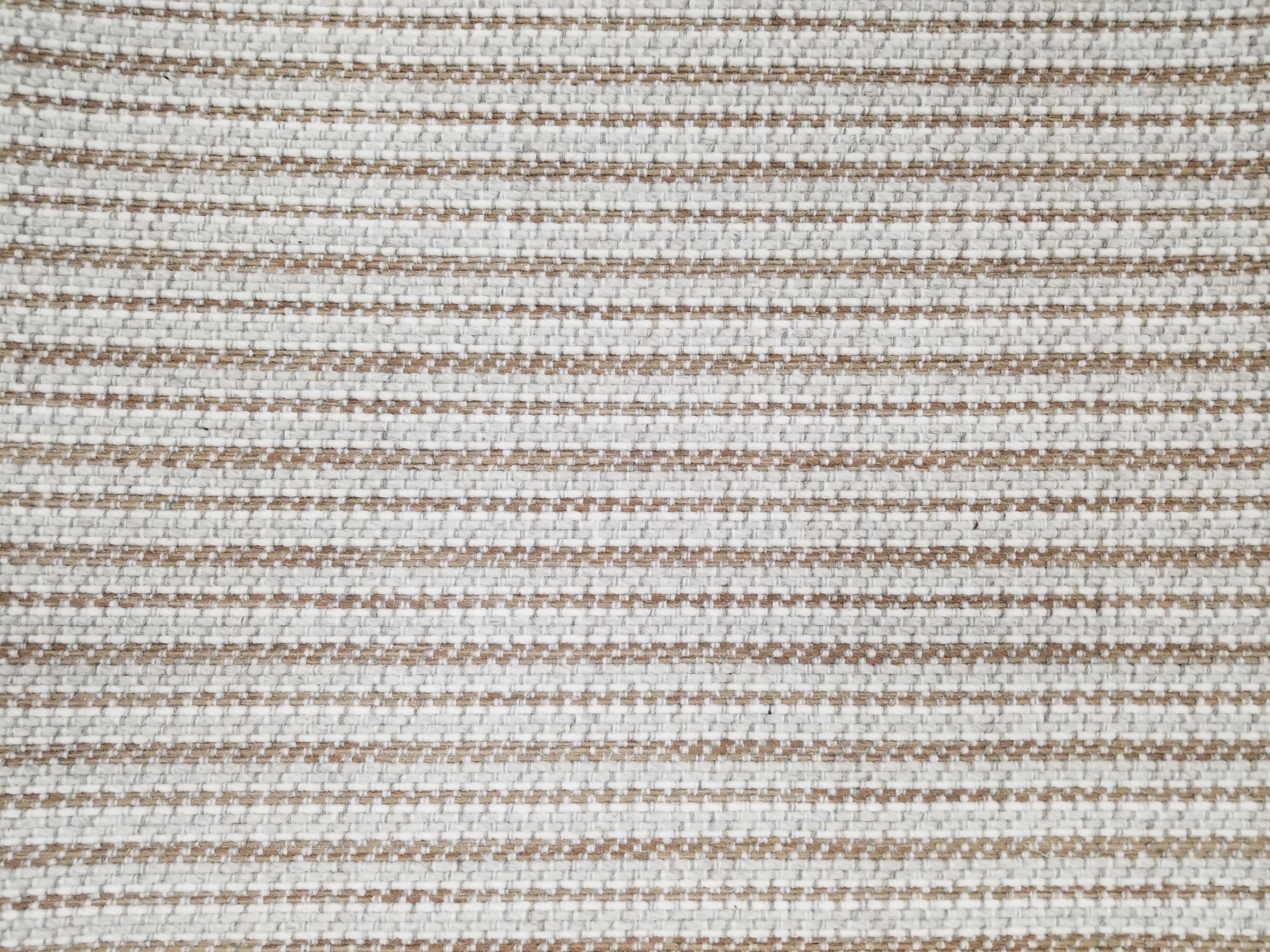 Berlin rug in striped design in tan and white